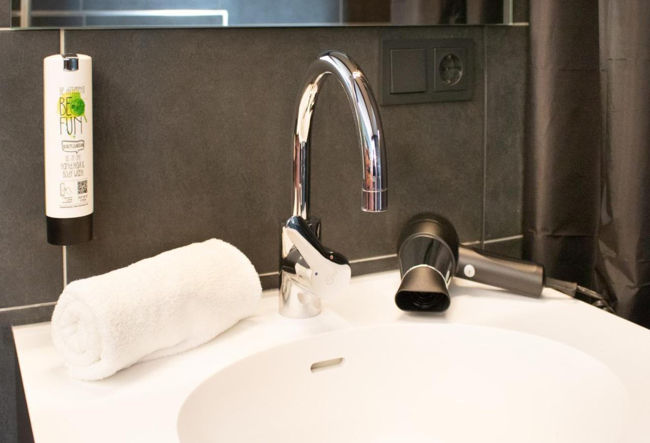 Lgo Hotel By Wmm Hotels Lemgo Esterno foto